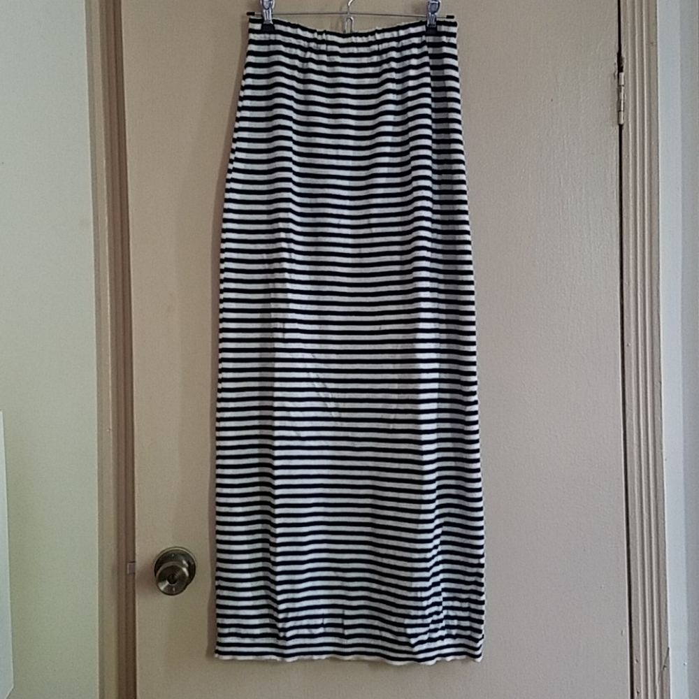 Knit striped maxi skirt